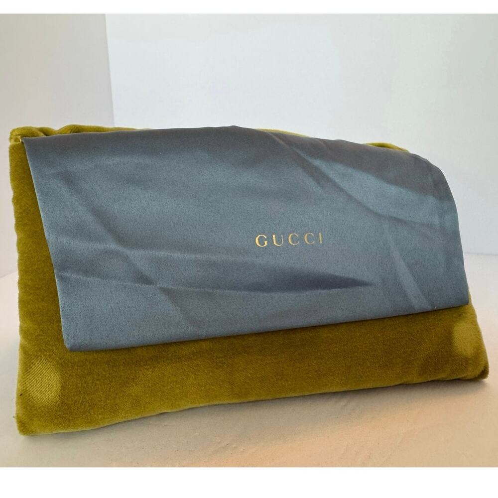 Gucci Olive Green Velvet Sunglass Case Pouch with Silk Cleaning Cloth